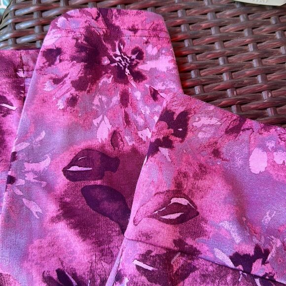 NWT-TERRA SKY LEGGINGS - Picture 3 of 4